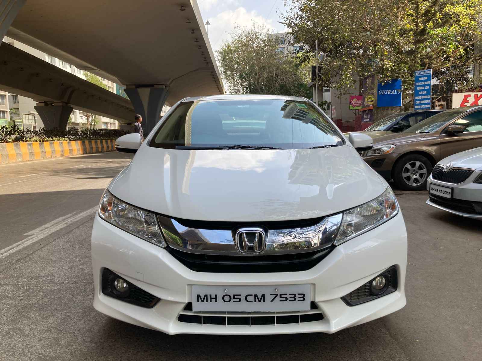 Top PreOwned Car Dealer in Mumbai, Car Dealer in Mumbai, Used Cars for